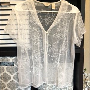 PRETTY J. JILL WHITE LACE BUTTON DOWN TOP SIZE L.